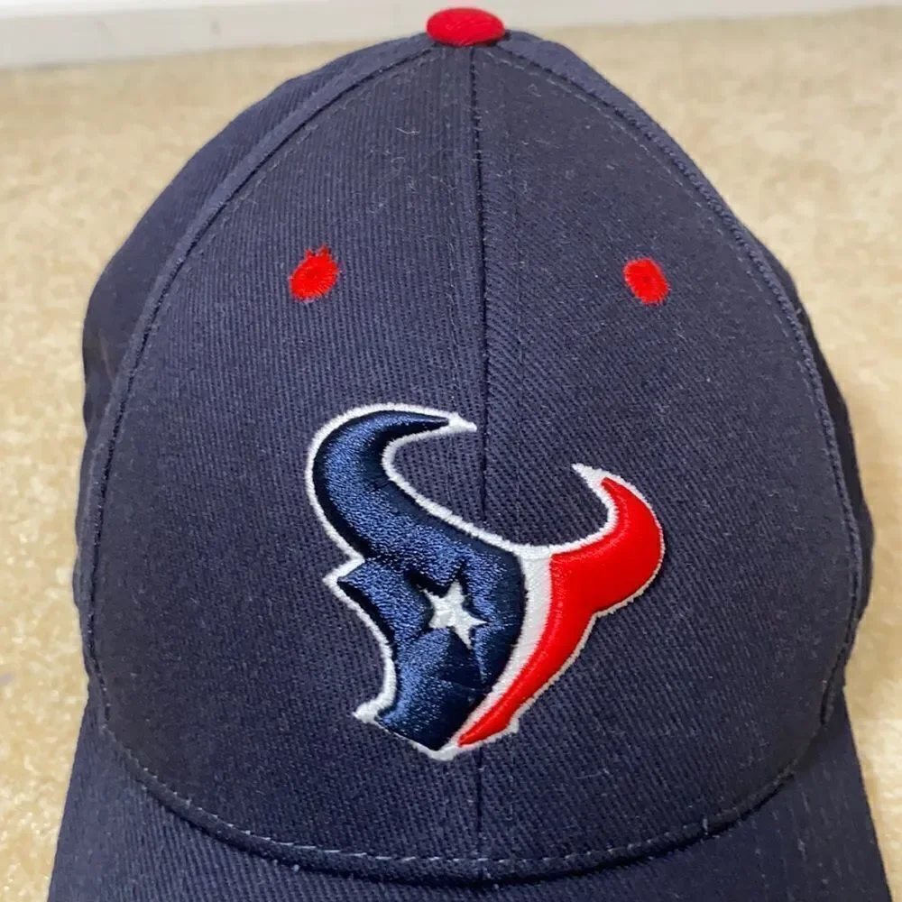 Kids Houston Texan Hat with adjustable Velcro - NEW